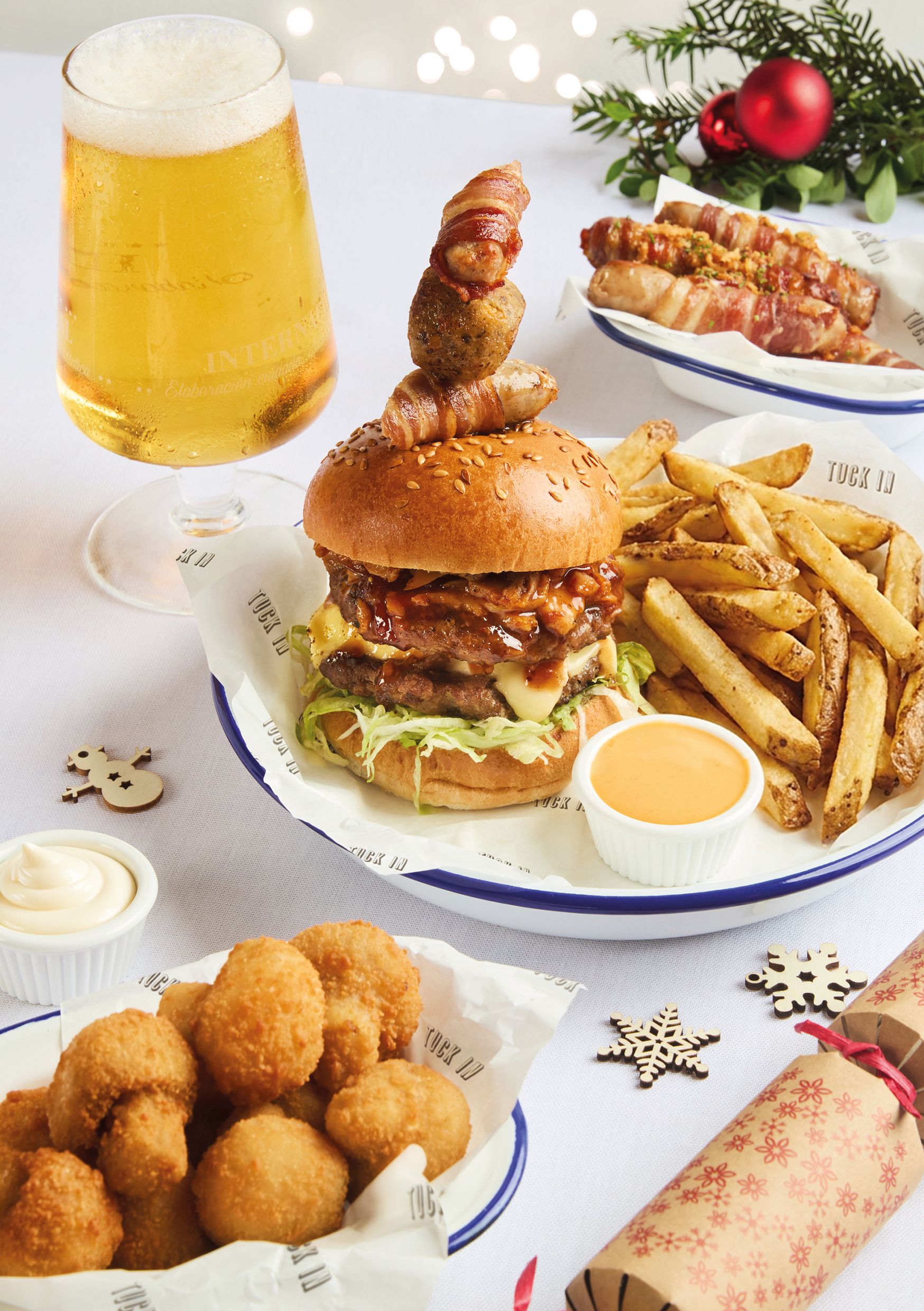 Festive Lunch & Dinner at The Admiral Hardy in Weymouth